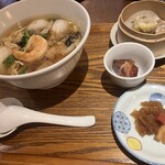 正宗広東私房菜サワダ - 母は五目あんかけタン麺
