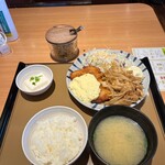 やよい軒 - 料理写真: