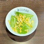CoCo壱番屋 - コーンサラダセット ¥220 のコーンサラダ