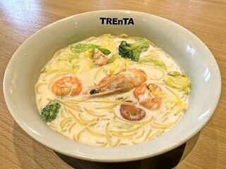 TREnTA - 天使のエビと春キャベツのクリームスープスパゲッティ