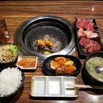 焼肉無限道 - 途中・全体図。