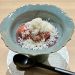 明寂 - 苺のアイスといちごの餡　蘇（牛乳を煮詰めて固めたもの）