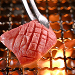 神戸牛512 - 焼きシーン タン