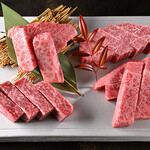 神戸牛512 - 肉4種盛り