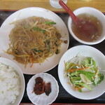 チャイナダイニング 龍 - 豚挽肉と野菜､春雨のピリ辛炒め　750円