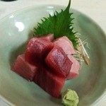 あじいち - マグロブツ