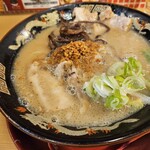 鹿児島ラーメン 豚とろ - チャーシュー麺