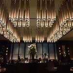 ロウリーズ・ザ・プライムリブ - 店内