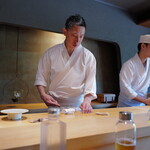 鮨 三心 - 石渕大将の立ち姿はいつも凛々しく(´∀｀)