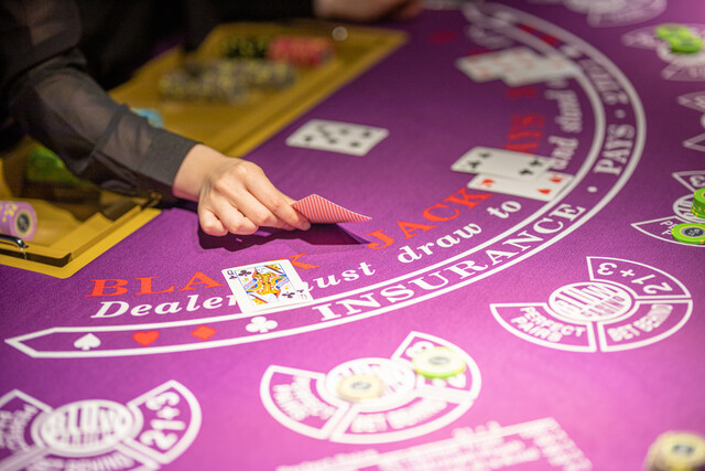 BLOW Nagarekawa photo 5