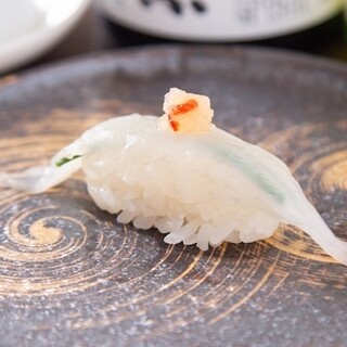 天然魚にこだわる。養殖魚とは異なる食感・旨味をご堪能あれ