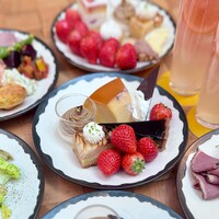 ザ タヴァン グリル＆ラウンジ - 