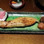 旬房まんぷく - 相方のメインは銀鮭の西京みそやき