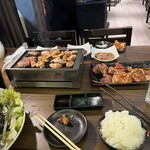 黒毛和牛×焼肉食べ放題 牛丸 渋谷本店 - 