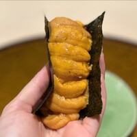 西麻布けんしろう - 雲丹ユッケドッグ