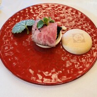 ザ プレイス オブ トウキョウ - 和牛の最中