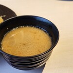とんかつ憲進 - 今日は濃いめの豚汁
