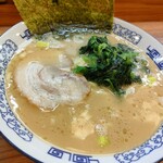 横浜豚骨醤油ラーメンYOLO - 