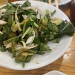 Rou Shu Ho - パクチーと青唐の冷菜