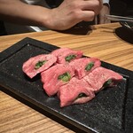 中目黒焼肉 登牛門 - 