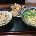 おやまうどん　桂川町 - 唐揚げうどん定食 ¥990