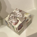 リリエンベルグ - おひとりザッハ1500円　宝石箱みたいでかわいい！