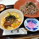 カツと麺の店 太呂 - 料理写真: