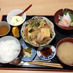 Washoku Narunokuchi - ランチ｜アオリイカと温豆腐小松菜の中華風あんかけ