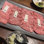 Yakiniku Ushikane - 