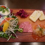 タベルナタコダ - 前菜五品+サラダ