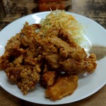中華料理シャン - 豚肉の天ぷらのアップ