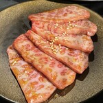 Sumibiyakiniku Pakupaku - 