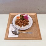 STAND303 - 魯肉飯