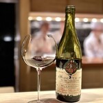 多仁本 - ラペ・ペール・エ・フィスのペルナン・ベルジュレス　1er Cru. イル・ベルジュレス 1994年
      開けたてはやや静かだったが、香りはチャーミングで華やか♪
      後から、出汁感や黒糖の甘さが出てきて最高！