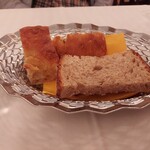 Torattoria Daru Birubante Jokondo - パンはフォカッチャとカンパーニュっぽいの