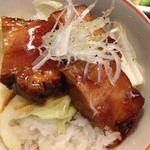 日本料理　ひさの - 小丼は、角煮丼をチョイス