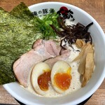 243312519 - 贅沢泡豚骨ラーメン