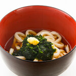 Raw seaweed udon