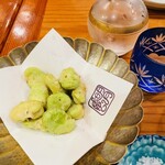 Meigetsu Antanakaya - そら豆のかき揚げ