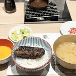 Hamburg Yoshi - 牛タンハンバーグ食べ比べ定食