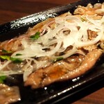 旬魚と個室 和食りん  - とろける和牛のたたき