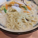はなとみ - 豆乳タンメンの麺