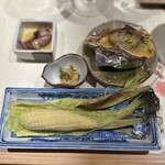 懐石 後藤 - 牡蠣のガーリックソース焼きやカワハギの肝など
