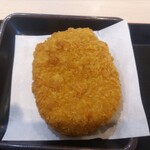 ゆで太郎 もつ次郎 - 熱々ホクホクの肉コロッケ