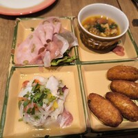 マヌエル タスカ ド ターリョ 丸の内店 - 