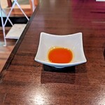 中華食堂つなしま - 自家製辣油。嗅いだ瞬間にいろいろ分かっちゃいました。