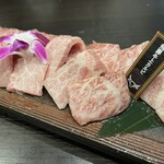 Fujisan Rokuyou Gan Yakiniku Hidakyuubei - 飛騨牛カルビ3皿分