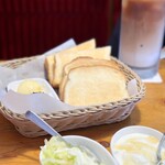 Komeda Ko-Hi- Ten - 