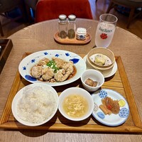 正宗広東私房菜サワダ 梅田エスト店 - 