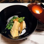 高志の宿 高島屋 - 煮物　里芋饅頭、ふかひれ、筍、菜乃花、山葵、木乃芽